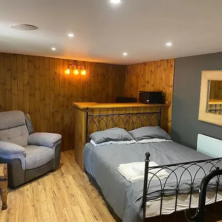 Bar Lodge Ilkeston Esterno foto